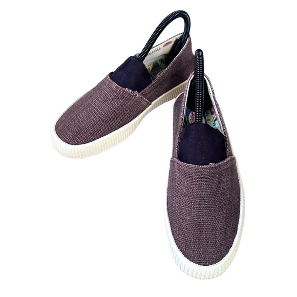 Tommy Bahama Shoes - Tommy Bahama Women’s Deck Shoes Slip On Canvas Jute Linen Espresso Size 7.5